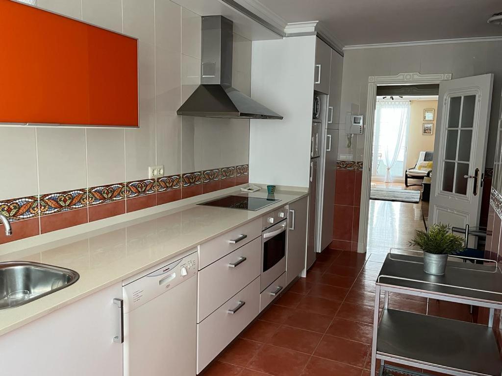 Apartament Piso En El Centro De Laredo A Pie De Playa Zewnętrze zdjęcie